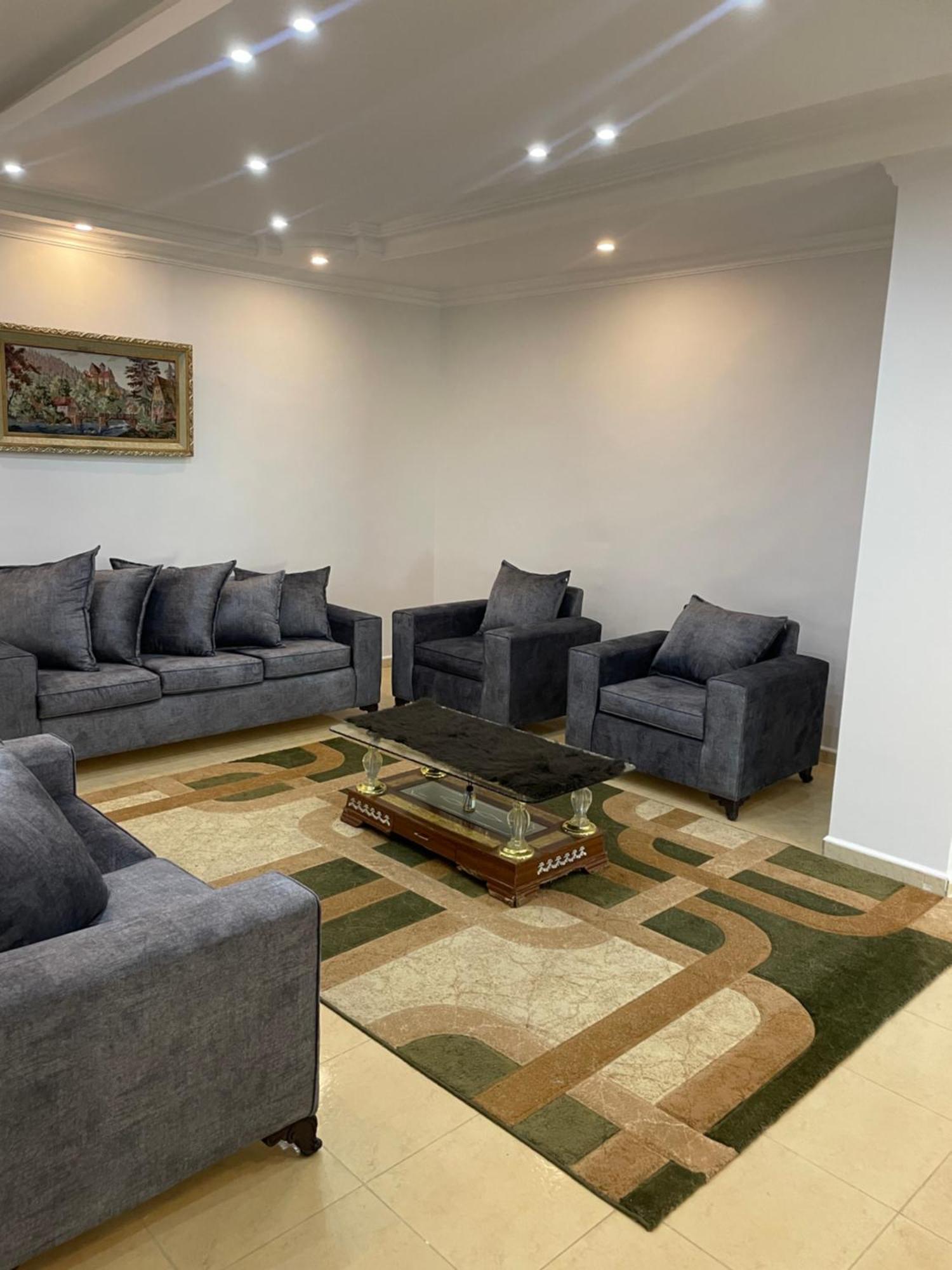 Oskar Apartment